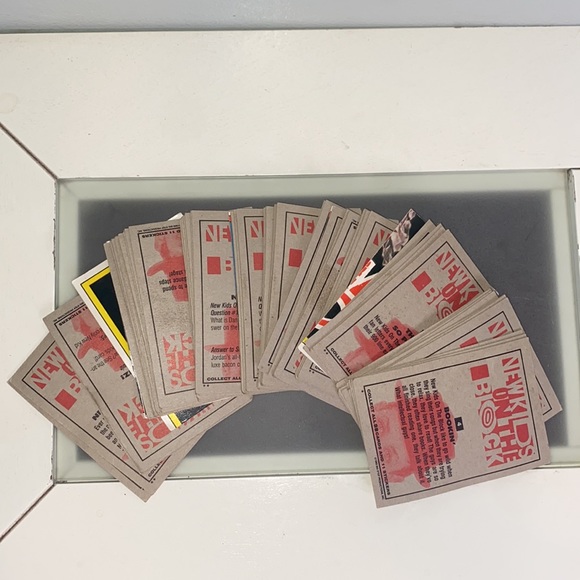 1990 Vintage New Kids On The Block Danny Doll 12” & Assorted Trading Cards - Picture 13 of 14